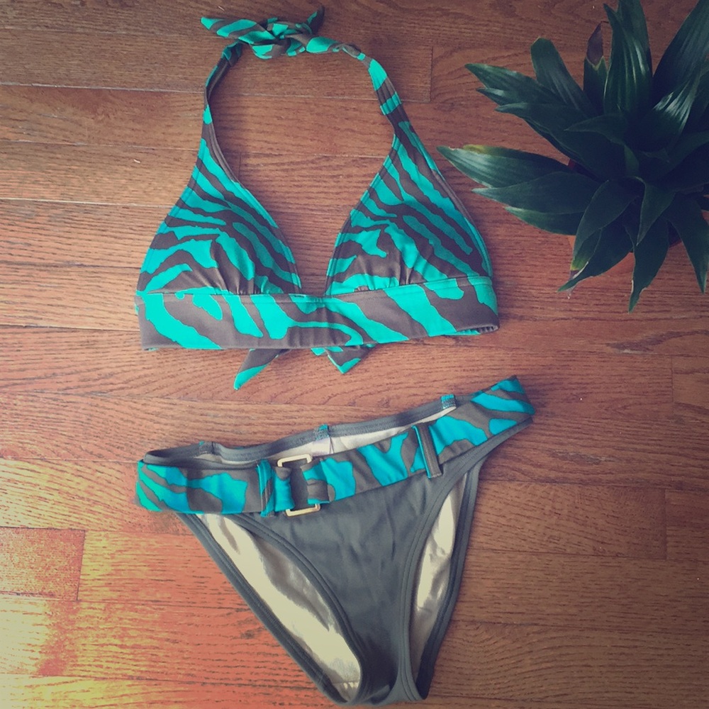 Sexy Victoria’s Secret Belted Bikini